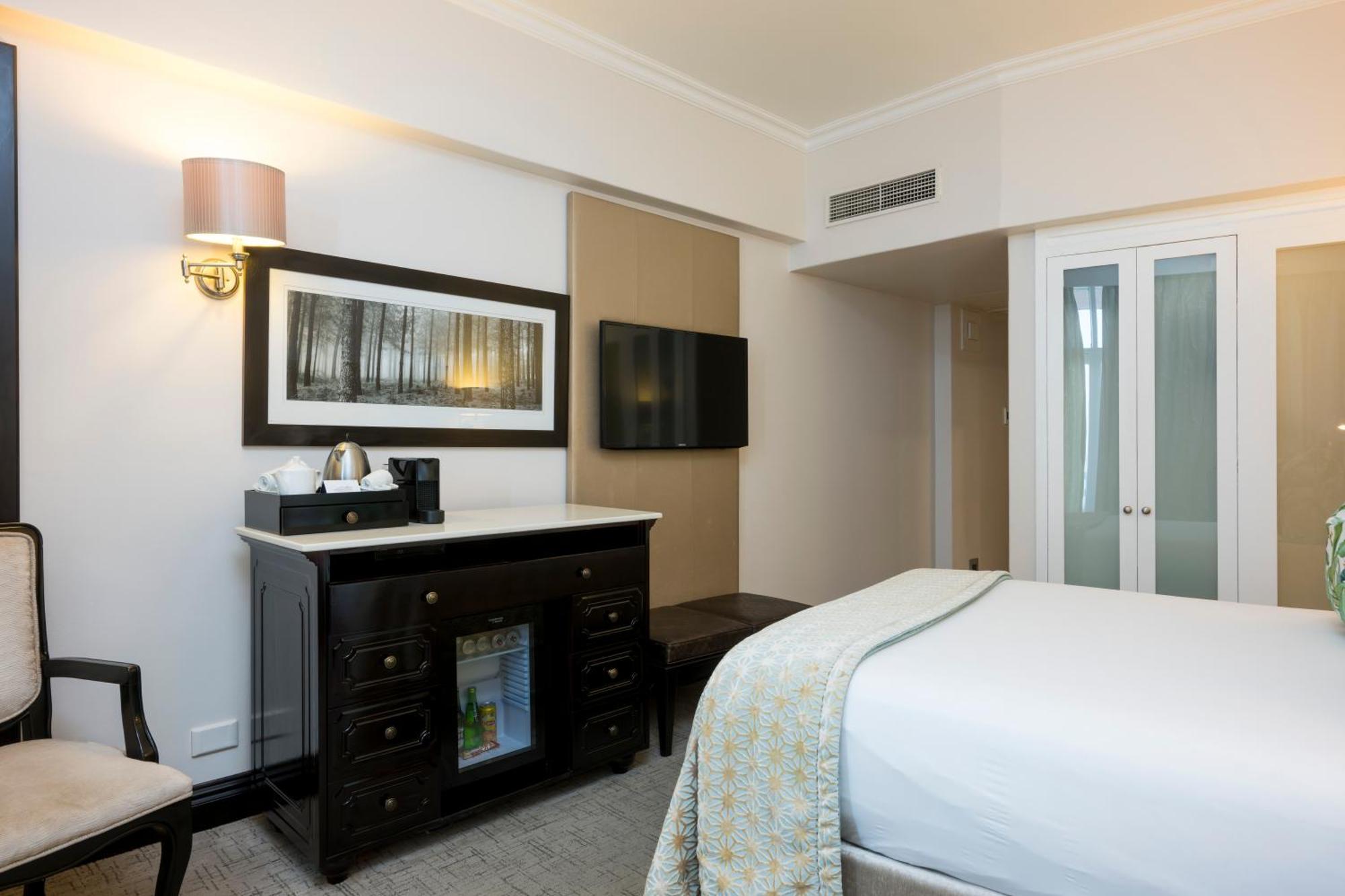 Beverly Hills Durban Ngoại thất bức ảnh A room at the hotel