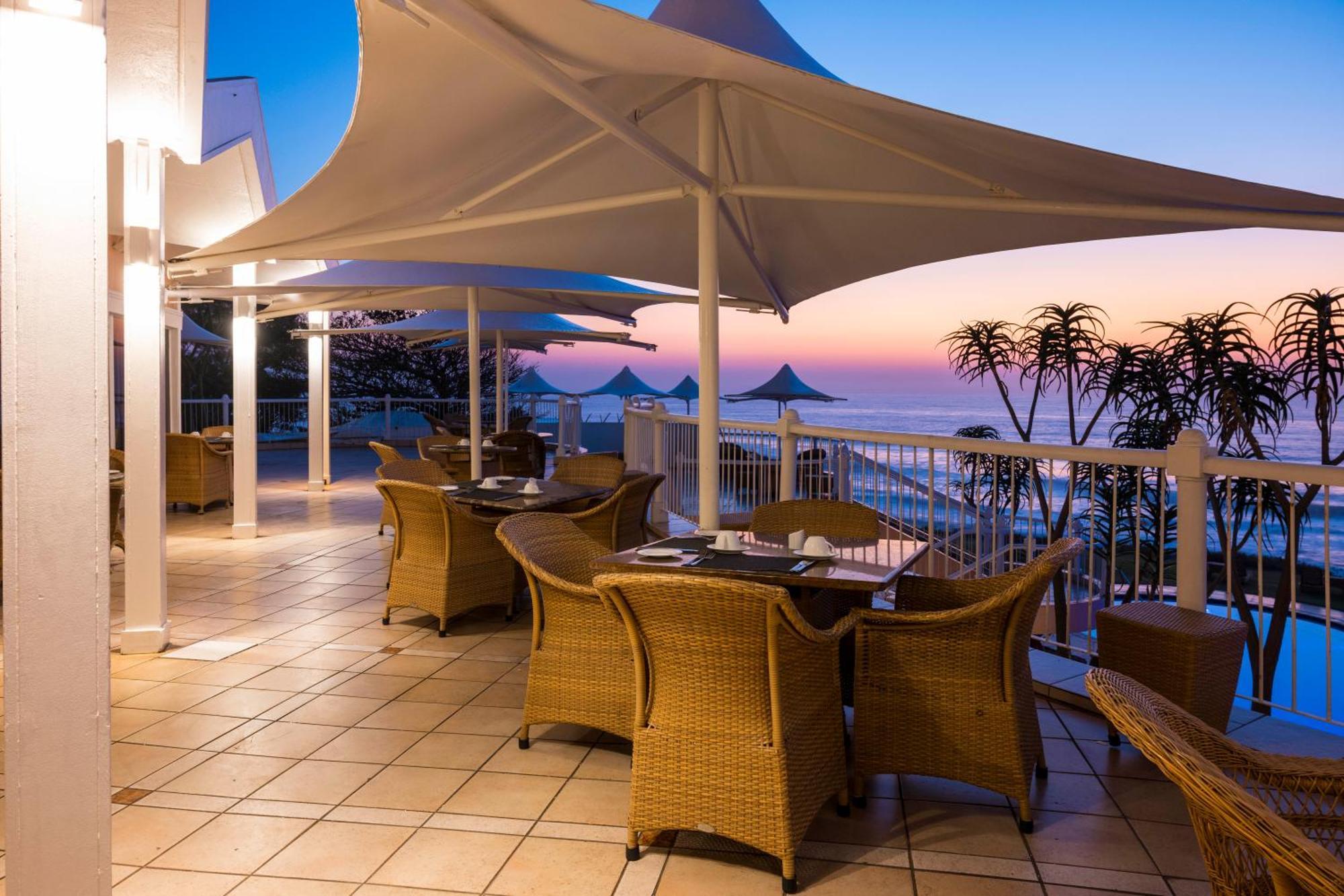 Beverly Hills Durban Ngoại thất bức ảnh The Deck